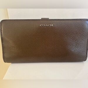 Coach Dark Stone Mocha Brown Leather Clutch Large Slim Wallet Great Condition